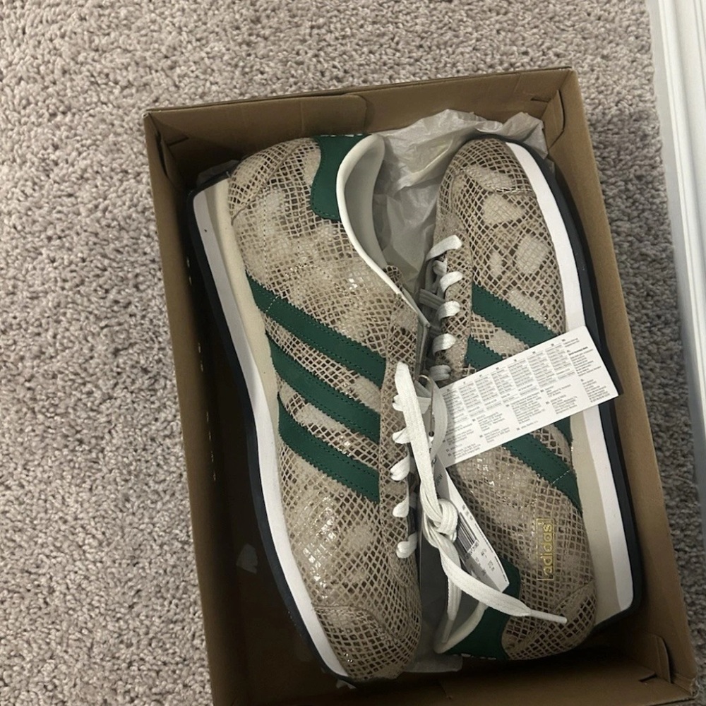 Adidas Country Japan Beige and Green Sneakers
